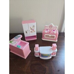 4 Lil Kidz Doll Fisher Price Pink Kitchen Set  1990s Accessories Fridge Oven